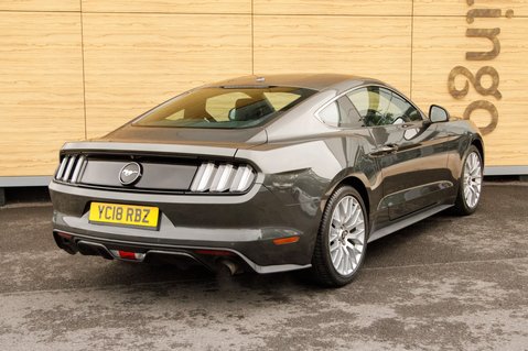 Ford Mustang ECOBOOST 2