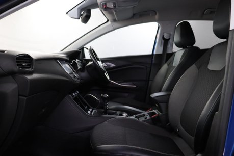 Vauxhall Grandland X SPORT NAV S/S 42