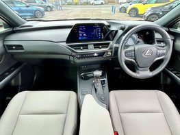 Lexus Ux 2.0 UX 250H F Sport Design 4x2 CVT 5dr 2