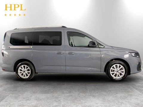 Ford Grand Tourneo Connect 2.0 EcoBlue Titanium MPV 5dr Diesel Manual Euro 6 (s/s) (122 ps) Cruise Co 8