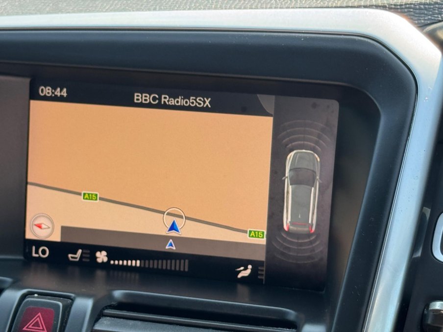 2017 Volvo XC60 — image 14