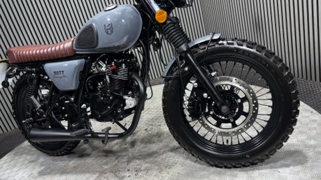Mutt Hilts 2021 ONLY 529 MILES 1 OWNER WARRANTY 125CC SCRAMBLER 18