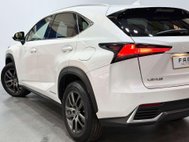 Lexus NX 2.5 300h Luxury SUV 5dr Petrol Hybrid E-CVT 4WD Euro 6 (s/s) (197 ps) 20