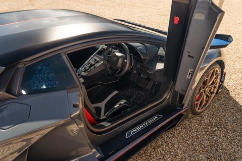 Lamborghini Aventador 6.5 V12 LP 770-4 SVJ ISR 4WD Euro 6 2dr 36