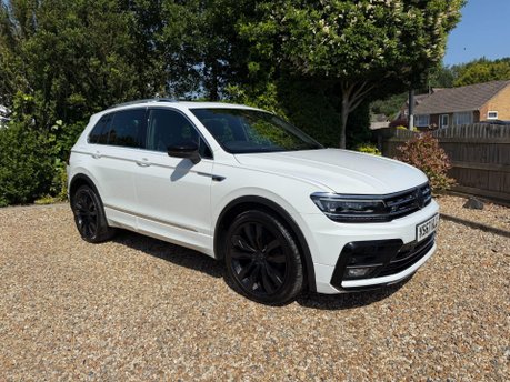 Volkswagen Tiguan 2.0 TDI R-Line 4Motion Euro 6 (s/s) 5dr 4