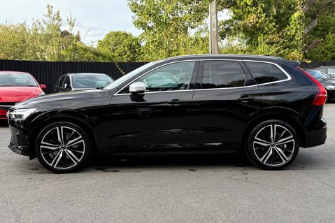 Volvo XC60 T5 R-DESIGN PRO AWD -ONE OWNER - 7 VOLVO SERVICES 9