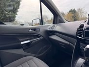Ford Transit Connect 1.5 Transit Connect 200 Limited TDCi Auto 29