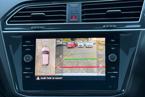 Volkswagen Tiguan R-LINE TECH TDI 4MOTION DSG -TOWBAR -ELECTRIC TAILGATE -KEYLESS -CARPLAY 11