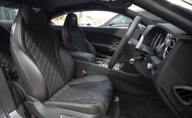 Bentley Continental GT V8 S 12