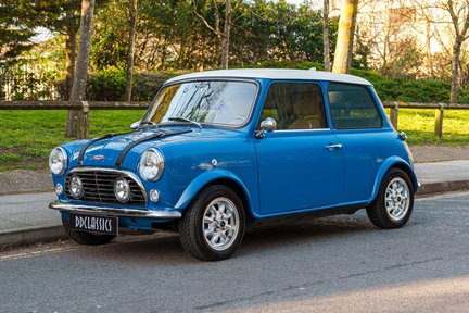 Rover Mini Remastered by David Brown Automotive - Only 800 miles! 1