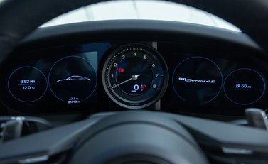 Porsche 911 Carrera 4S (992) 18