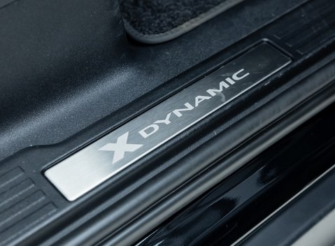 Land Rover Defender 90 D250 X-Dynamic SE URBAN 22