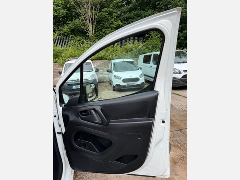 Peugeot Partner 1.6 HDi 850 S Panel Van 4dr Diesel Manual L1 (132 g/km, 90 bhp) 24