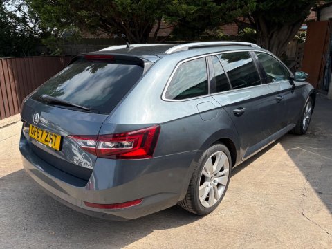 Skoda Superb SE L EXECUTIVE TDI DSG 6