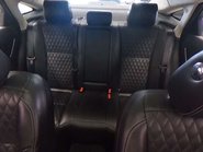 Jaguar XJ 3.0 XJ Portfolio V6 D Auto 4dr 15
