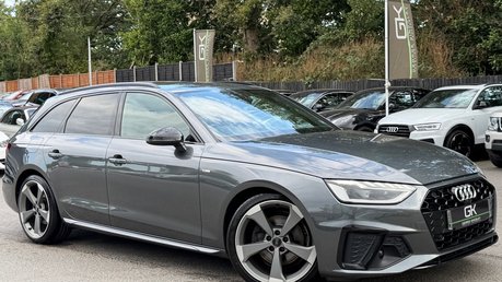 Audi A4 AVANT TDI S LINE BLACK EDITION -B&O - VIRTUAL COCKPIT -REVERSE CAMERA  