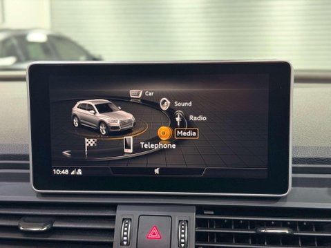 Audi Q5 2.0 TFSI 45 Vorsprung SUV 5dr Petrol S Tronic quattro Euro 6 (s/s) (245 ps) 56