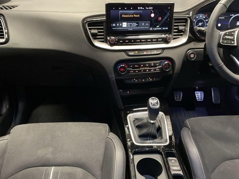 Kia Xceed 1.5 T-GDi GT-Line S SUV 5dr Petrol Manual Euro 6 (s/s) (158 bhp) 23