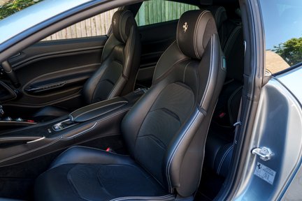 Ferrari GTC4 Lusso T V8 25