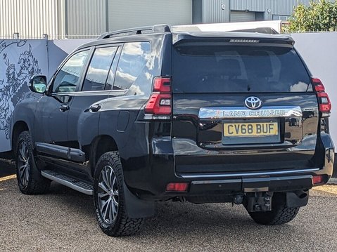 Toyota Land Cruiser D Invincible 7
