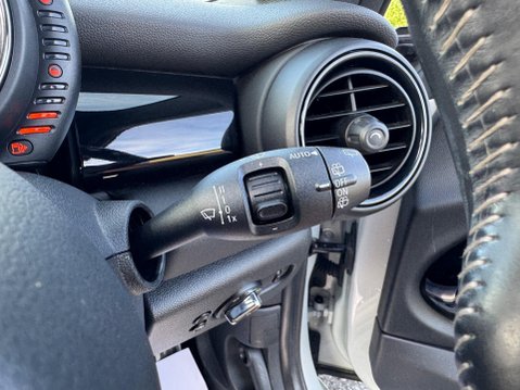 Mini Hatch 2.0 John Cooper Works Euro 6 (s/s) 3dr 66