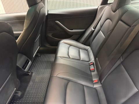 Tesla Model 3 Standard Range Plus Auto RWD 4dr 46