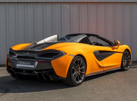 McLaren 570S Spider 10