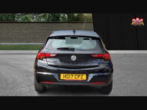 Vauxhall Astra SRI NAV S/S 7