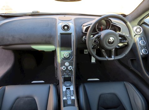 McLaren MP4-12C 50th Anniversary 16