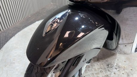 Piaggio Vespa Primavera 2021 ONLY 612 MILES NEW MOT SERVICED 50CC AUTO 26