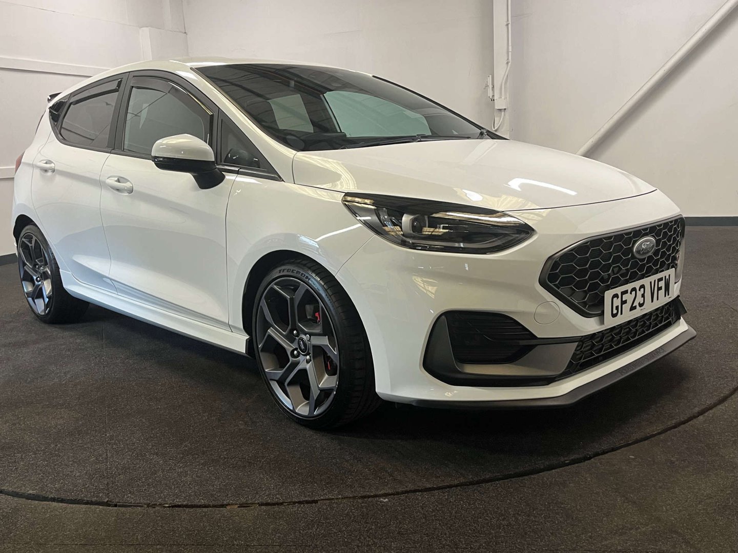 2023 Ford Fiesta — image 4