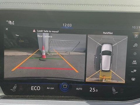 Volkswagen Touareg 3.0 TDI V6 R-Line Tech Tiptronic 4Motion Euro 6 (s/s) 5dr 7