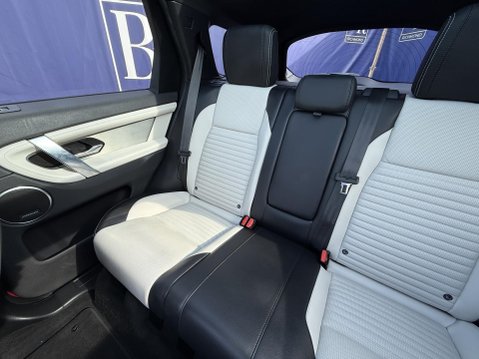 Land Rover Discovery Sport 1.5 P300e 12.2kWh R-Dynamic SE SUV 5dr Petrol Plug-in Hybrid Auto 4WD Euro 27