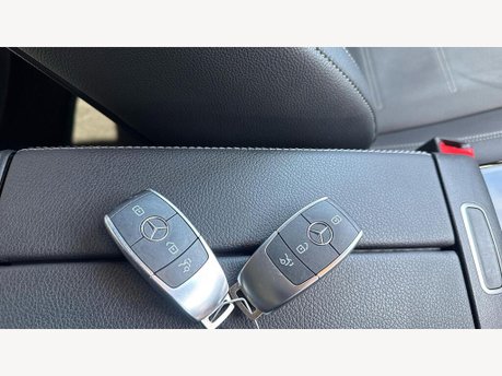 Mercedes-Benz CLA Class CLA 180 MHEV AMG Line Premium Plus Auto Petrol Coupe PAN ROOF/MEMORY SEATS 19