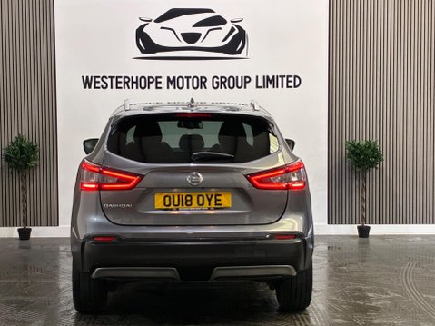 Nissan Qashqai 1.6 DIG-T N-Connecta Euro 6 (s/s) 5dr 20