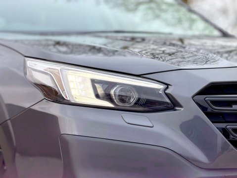 Subaru Outback 2.5 Outback Field Symmetrical D AWD CVT 4WD 5dr 22