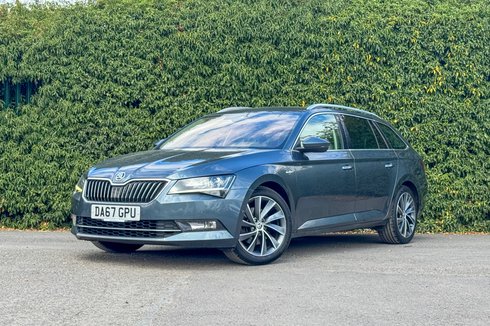 Skoda Superb 2.0 TDI Laurin & Klement Estate 5dr Diesel DSG Euro 6 (s/s) (150 ps)