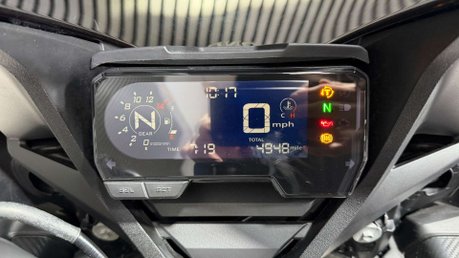 Honda CBR 2023 ONLY 4K LONG MOT WARRANTY 1 OWNER 650CC 17