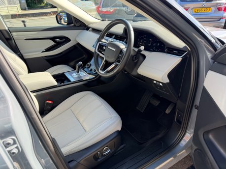 Land Rover Range Rover Evoque 2.0 D200 MHEV SE SUV 5dr Diesel Auto 4WD Euro 6 (s/s) (204 ps) 19