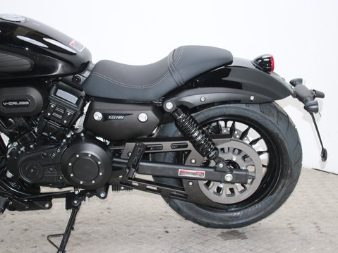 Keeway V-Cruise 125 22