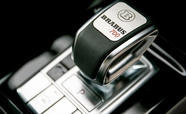 Mercedes-Benz G Series Brabus G700 20