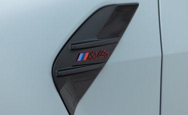 BMW M4 CSL 27