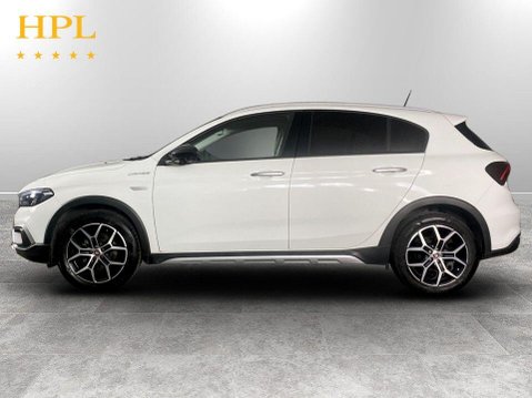 Fiat Tipo 1.0 Cross Hatchback 5dr Petrol Manual Euro 6 (s/s) (100 bhp) Air Con - Allo 4
