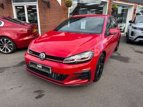 Volkswagen Golf GTI TSI 7