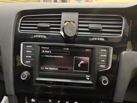 Volkswagen Golf 2.0 TSI BlueMotion Tech R 4Motion Euro 6 (s/s) 5dr 29