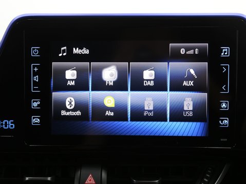 Toyota C-HR 1.8 VVT-h Dynamic CVT Euro 6 (s/s) 5dr 17