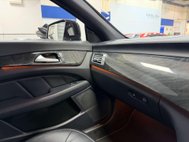 Mercedes-Benz CLS 2.1 CLS220d AMG Line Coupe 4dr Diesel G-Tronic+ Euro 6 (s/s) (177 ps) 35