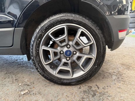 Ford Ecosport 1.0T EcoBoost Titanium 2WD Euro 5 (s/s) 5dr 21