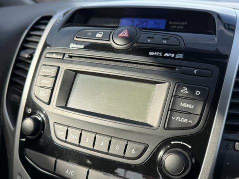 Hyundai ix20 SE *27,451 MILES AUTO* 13
