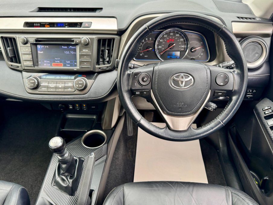 2013 Toyota Rav4 — image 2